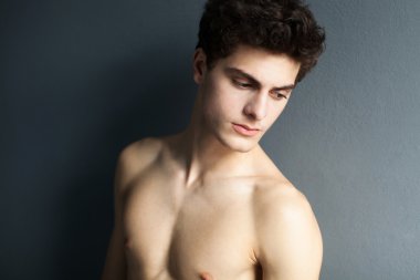 kaslı adam portresi