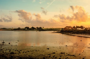 günbatımı tagus Nehri üzerinde.