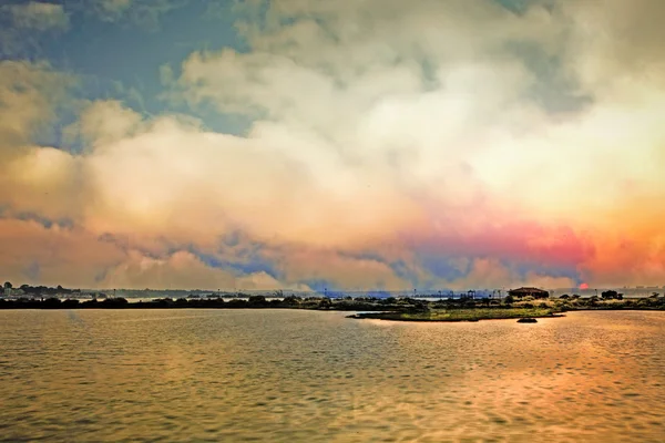 Sunset on the Tejo river. — Stock Photo, Image