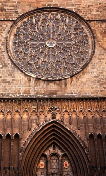 Rayonnant Rose vetrate Santa Maria del Pi, Santa Maria — Foto Stock