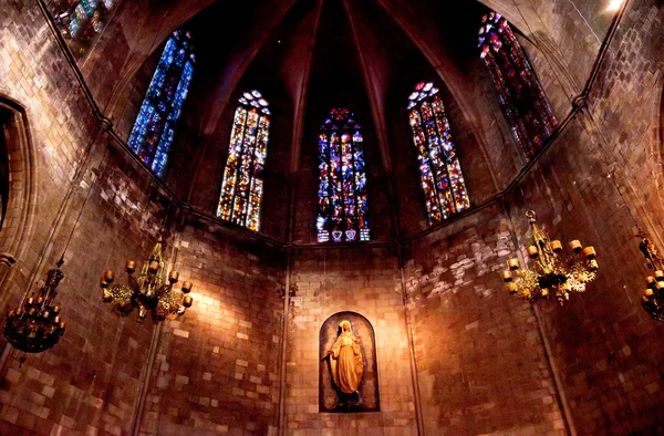 Alte Basilika aus Stein st maria del pi, heilige Maria von Kiefer, bar — Stockfoto