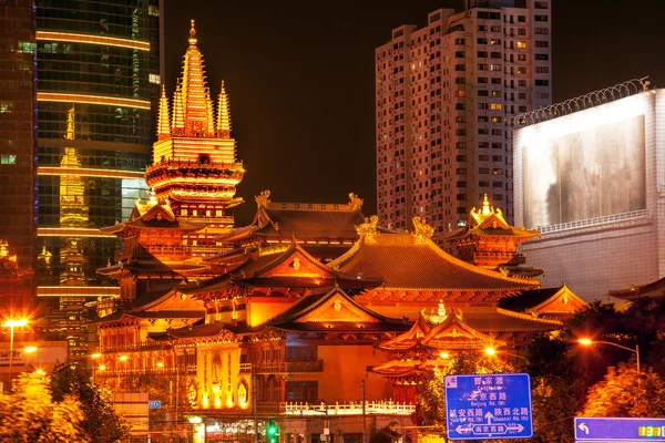 Golden Jing An Temple Park Nanjing Street Shanghai Cina a Nigh — Foto Stock