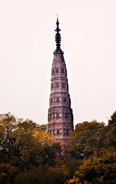 Starověké baochu pagoda Západu jezero hangzhou zhejiang Číně — Stock fotografie