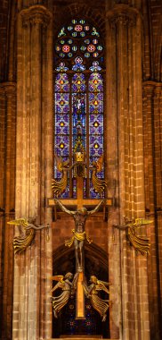 vitray sunak Gotik Katolik barcelona Alhambra cross altın