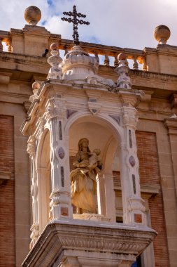 Mary İsa heykeli çapraz s saint mary Katedrali dışında