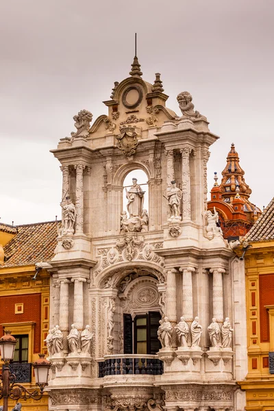 Palacio de San Telmo Oficina del Presidente de Andalucía Estatua de Santiago —  Fotos de Stock