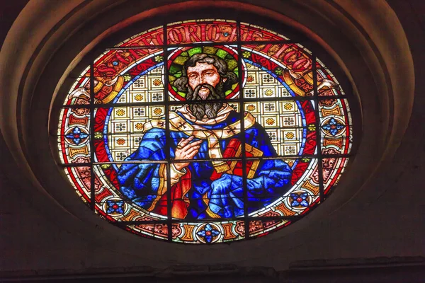 圣格雷戈里 · 彩绘玻璃圣殿主教座堂安大路西亚格拉纳达 — 图库照片