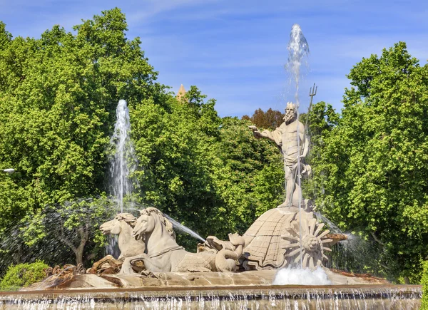 Neptuno Carros Caballos Estatua Fuente Madrid España —  Fotos de Stock