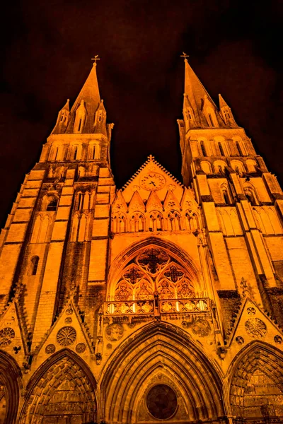Notte Fuori Luci Luminose Bayeux Cattedrale Facciata Torri Chiesa Nostra — Foto Stock
