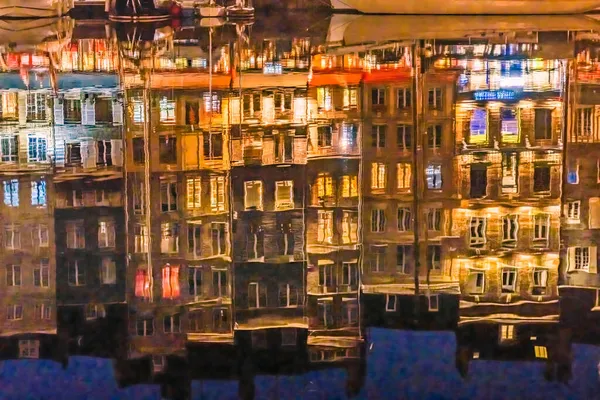 Colorful Night Riflessioni Astratte Waterfront Negozi Ristoranti Inner Harbor Honfluer — Foto Stock