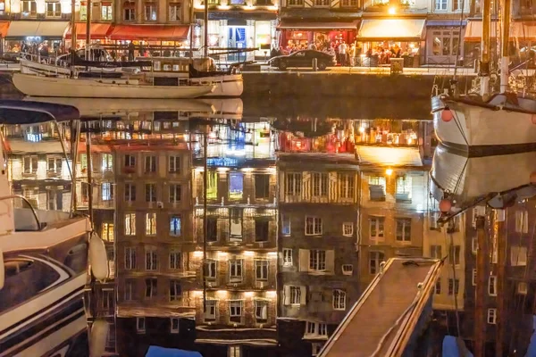 Colorful Night Marina Barche Waterfront Riflessioni Negozi Ristoranti Inner Harbor — Foto Stock