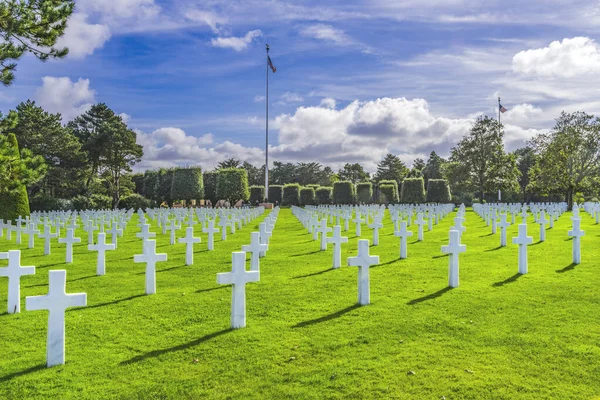 White Crosses Americké Vojenské Druhé Světové Války Hřbitov Normandie Francie — Stock fotografie