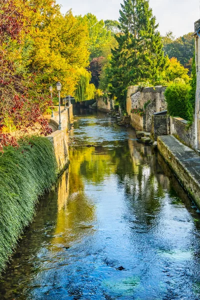 Colorful Old Buildings Aure River Reflection Bayeux Center Normandia Francia — Foto Stock