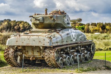 ABD Sherman Tank Anıtı 2. Dünya Savaşı Utah Plajı Normandiya Fransa. 