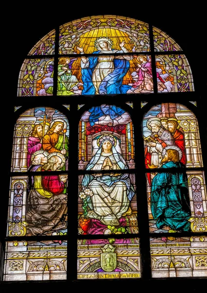 Phoenix Arizona Mayo 2021 Angels Mary Assumption Stained Glass Basilica — Foto de Stock