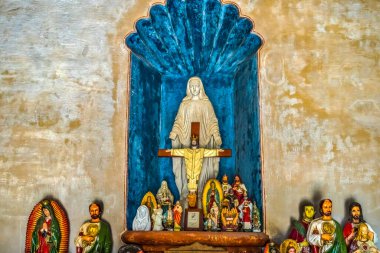 Tucson, Arizona - 28 Mayıs 2021 Mary Haç Şapel Bahçesi Misyonu San Xavier del Bac Katolik Kilisesi Tucson Arizona 
