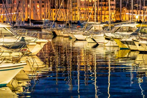Barcos Coloridos Marina Yachts Waterfront Reflexões Noite Marselha França Marseile — Fotografia de Stock