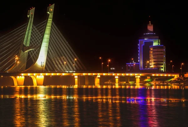 Тяньху Мост Хун Реки Фусинь Ляонин Провинции Китай Ночного Освещения — стоковое фото