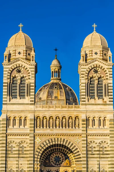 Cathedral Mary Mejor Catholic Church Towers Dome Marseille Frankrike Bygget – stockfoto