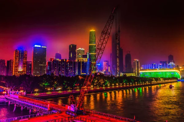 Guangzhou China March 2015 Crane Construction Sports Stadium Night Zhujiaang — Stock Photo, Image