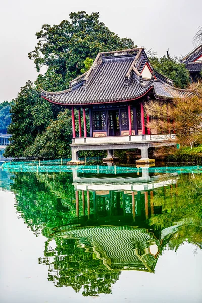 Old Chinese Pavilion Liu Zhuang West Lake Hangzhou Reflection Zhejiang — Stock Photo, Image