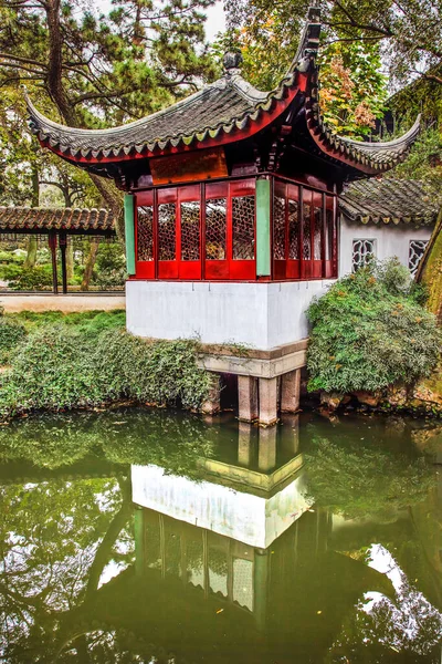 Song Feng Shui Pine Tree Wind Water Pagoda Ancient Red — Stockfoto