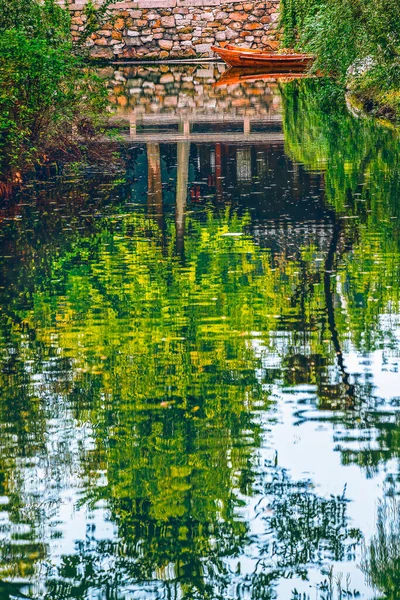 Colorful Boat Tree Reflection Garden Humble Administrator Zhouzheng Yuan Water —  Fotos de Stock