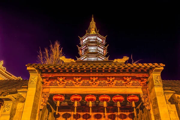 Colorful Buddhist Nanchang Nanchan Temple Wooden Door Night Illuminated Wuxi — Stock Photo, Image
