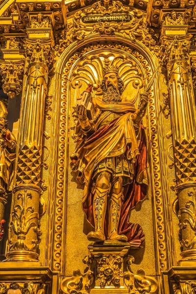 Lucerne Switzerland August 2022 Colorful Leodegar Church Saint Henry Statue — Stock Photo, Image