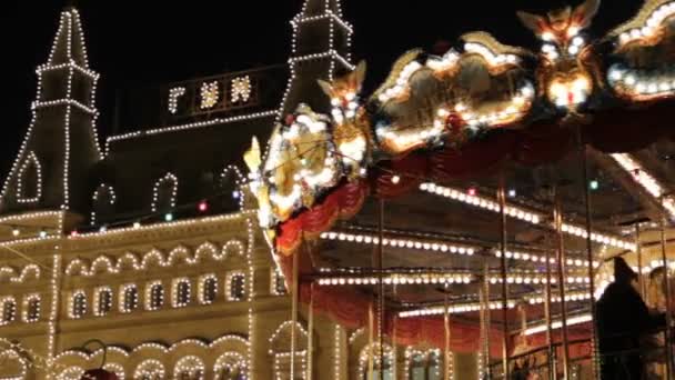 Moscow Russia 2019 도시의 크리스마스 시장에 광장의 Carousel — 비디오