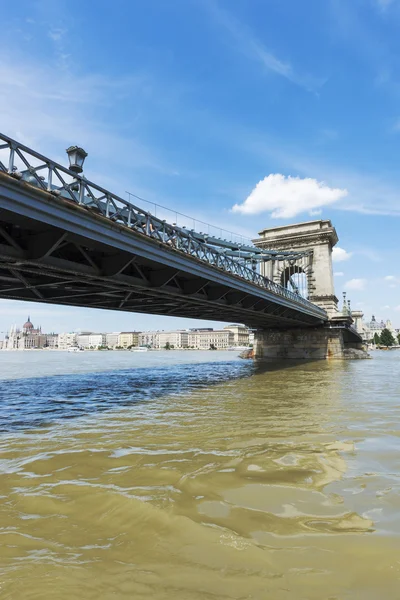 Budapest Chain Bridge day view — Stock Photo, Image