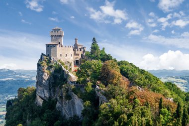 San Marino ikinci kule: Cesta veya Fratta