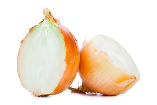 Onions cut in half isolated on a white background. — Stock Photo, Image