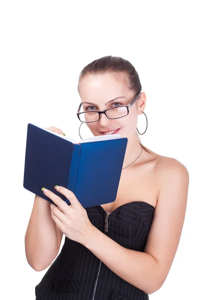 Retrato de jovem mulher sorridente com livro — Fotografia de Stock