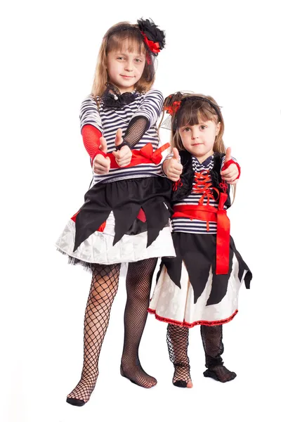 Korsan kostüm, iki küçük kız. — Stok fotoğraf