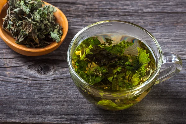 Green mint tea — Stock Photo, Image