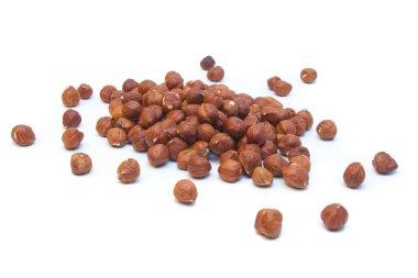 beyaz üzerine fındık