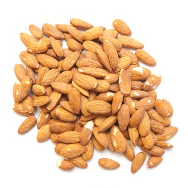 beyaz üzerine fındık