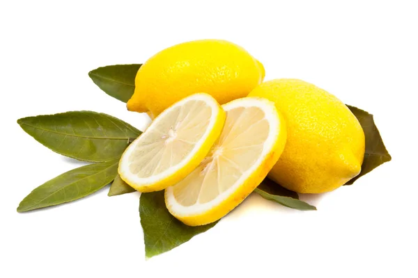 Yapraklı limon — Stok fotoğraf