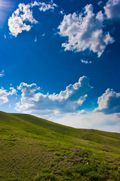 Cielo e colline — Foto Stock