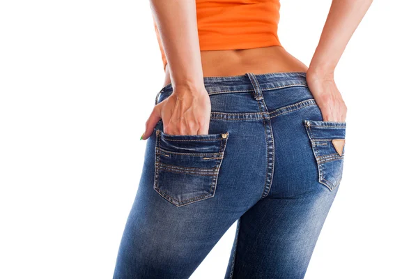 Bonito culo de mujer en jeans ajustados — Foto de Stock