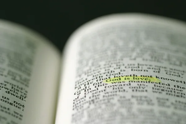 Marked phrase in Holy Bible — Stock Photo, Image