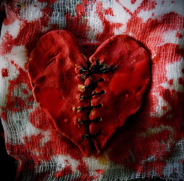 Bloody heart — Stock Photo, Image