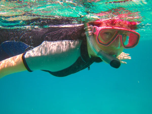 Underwater swimmer — Stock Photo, Image