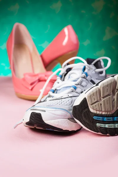 High Heels and runners — Stock Photo, Image