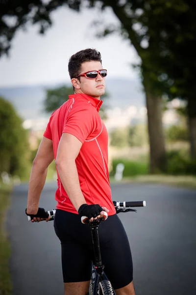 Cykling man — Stockfoto