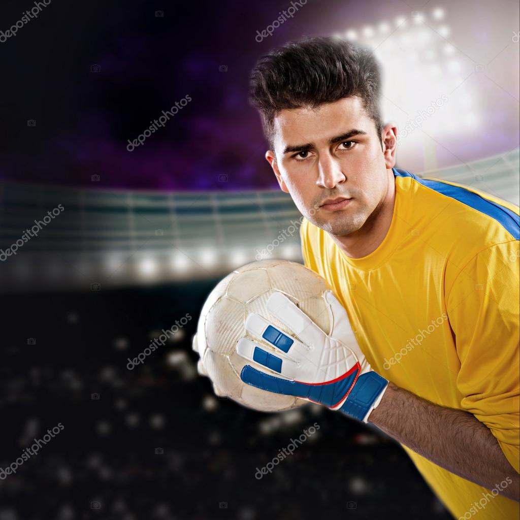 Soccer goalkeeper Stock Photo by ©val_th 22010203