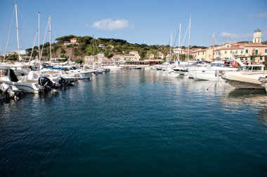 Porto Azzuro