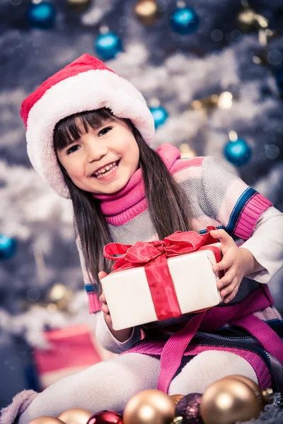 クリスマスの女の子 — ストック写真