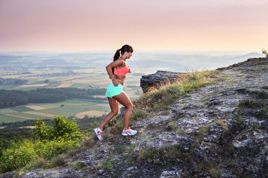 zirve için çalışan